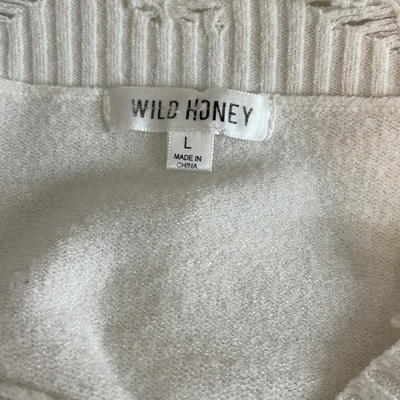 Pre-Loved V-Neck Cropped Sweater - Picture 5 of 6